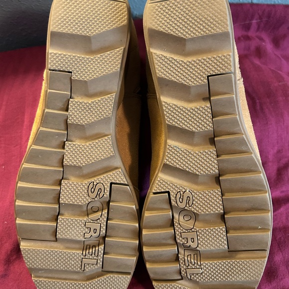 Sorel Eve Women's Tan Ankle Boots - Picture 3 of 4